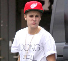 Politiet ute etter Justin Bieber etter angrep p� fotograf