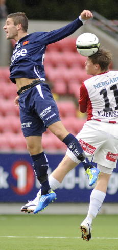 - Troms� sl�r tilbake