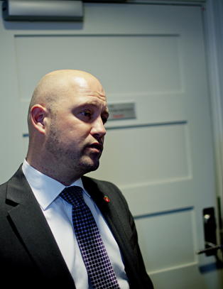 - Regjeringspartiene konkluderer altfor raskt når de frikjenner Støre
