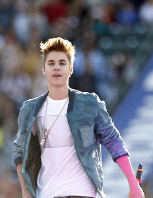 Justin Bieber ut bakveien mens «belieberne» lar seg lure av dobbeltgjenger