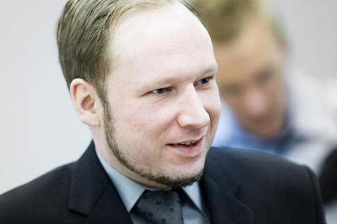 <b>OPPTATT AV Å PRESTERE:</b> Anders Behring Breivik var opptatt av å være flink under avhørene, forteller politibetjent Geir Egil Løken.