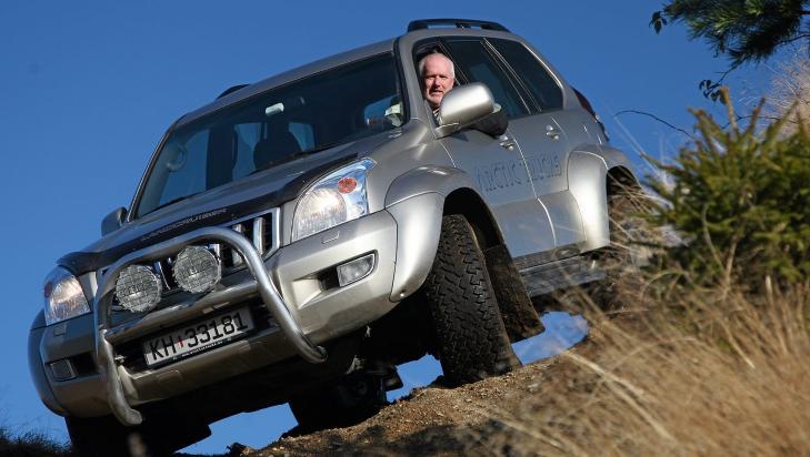 KOMMER FRAM: Arctic Truck-preppet Toyota Land Cruiser. Foto: Egil Nordlien, HM Foto KOMMER FRAM: Arctic Truck-preppet Toyota Land Cruiser. Foto: Egil Nordlien, HM Foto