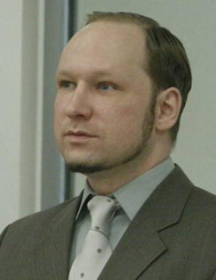 Anders Behring Breivik skrev nettinnlegg hos Aftenposten i 2008 og 2009.