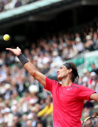 Nadal enkelt til semifinale p� bekostning av landsmann