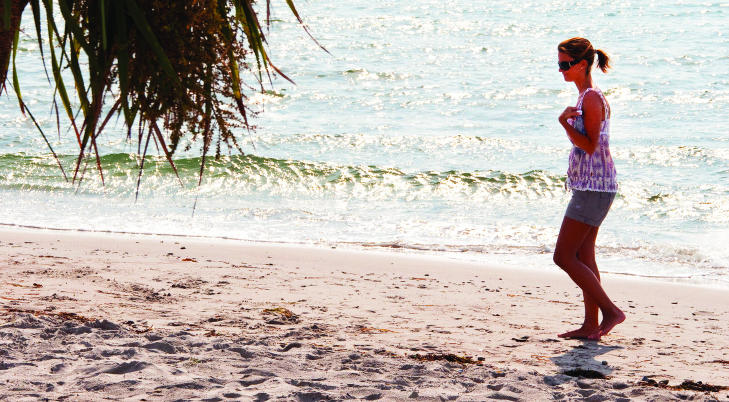 SYDENFØLELSE: Sydenfølelsen kan du hos nabolandet, på Tropical Beach i Helsingborg. Nærmere kommer du ikke! Foto: VISIT SWEDEN SYDENFØLELSE: Sydenfølelsen kan du hos nabolandet, på Tropical Beach i Helsingborg. Nærmere kommer du ikke! Foto: VISIT SWEDEN