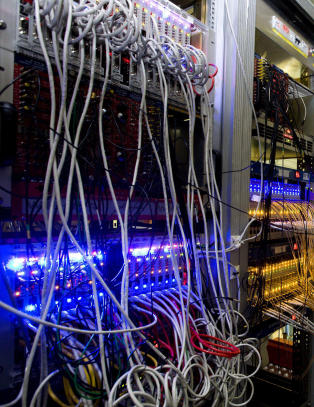 Avliver �fortere enn lyset�-partiklene