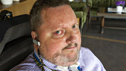 SKUFFET: Morten Lüthcke fikk ikke være med i norske talenter, fordi han sitter i rullestol. FOTO: TORBJØRN BERG / DAGBLADET SKUFFET: Morten Lüthcke fikk ikke være med i norske talenter, fordi han sitter i rullestol. FOTO: TORBJØRN BERG / DAGBLADET