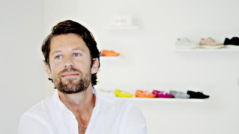 JOHAN RINGDAL (33): St�r bak klesmerket Swims. Foto: Linn Lundervold / Dagbladet