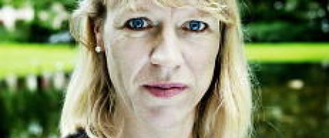 Huitfeldt vil ha utredet e-bokmarkedet
