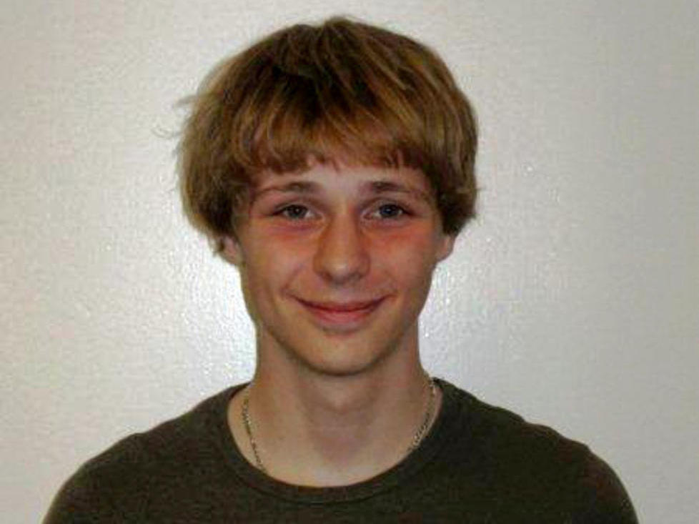  L�GN:  Skoggutten Ray viste seg � v�re nederlenderen Robin (20), som reiste til Berlin for � begynne et nytt liv. Foto: AFP/Polizei/Scanpix