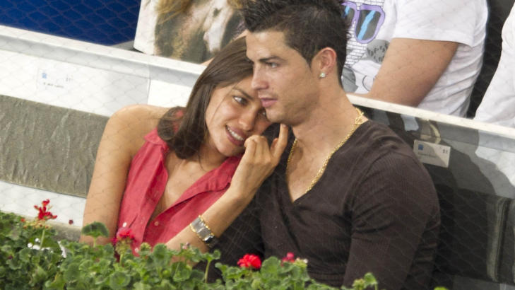  AVSTAND:  Irina Shayk er opptatt med modelloppdrag i USA, mens Cristiano Ronaldo befinner seg i Spania store deler av �ret. Foto: Stella Pictures