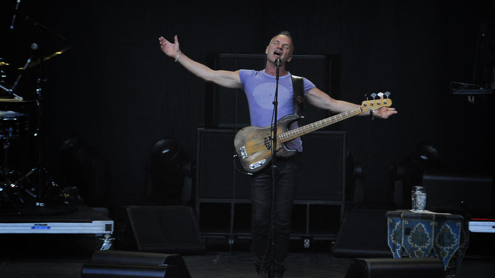 STIKK DEN! Sting avsluttet  Norwegian Wood p� mesterlig vis s�ndag kveld. Foto Hans A. Vedlog/ Dagbladet