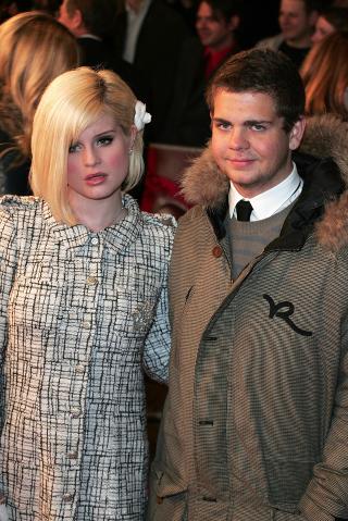 VEKTTAP. Etter kjendisfamiliens realityserie �The Osbournes� gikk av luften, raste b�de Jack og s�steren Kelly ned i vekt. Foto: Stella Pictures