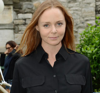STELLA MCCARTNEY: Har etablert seg som motedesigner. Foto: Andrew H. Walker / NTB Scanpix