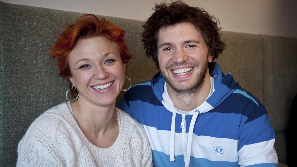 LYKKELIG GIFT: Skuespillerekteparet Heidi Gjermundsen Broch (37) og Nicolai Cleve Broch (36) har v�rt gift siden 2005. Her er de to i fjor, da de begge spilte i stykket =Oslo. Foto: Melisa Fajkovic / Dagbladet