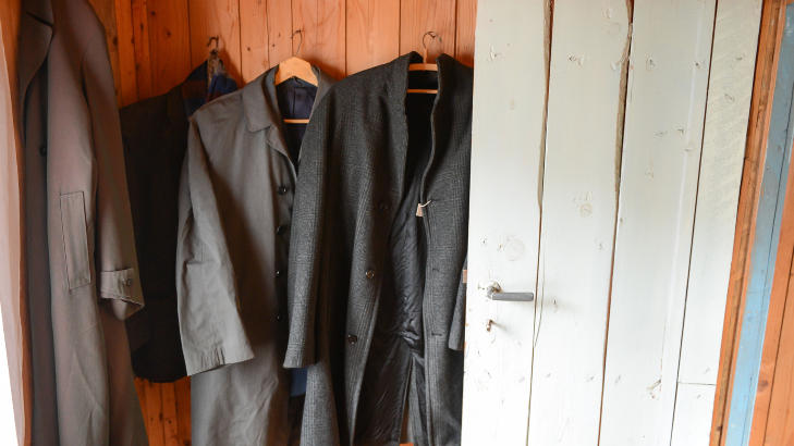 VELKLEDD: Anton Sj�bakkens kl�r henger fortsatt p� soverommet. Foto: ROGER BRENDHAGEN