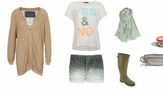 ANTREKK: Cardigan fra Stella Nova, 2199 kr, t-skjorte fra Bik Bok, 149 kr, shorts fra Bik Bok, 399 kr, skjerf fra Beck S�ndergaard, 299 kr, gummist�vler fra Le Chameau Chasseur, 3290 kr, belteveske fra Beck S�ndergaard, 799 kr, armb�nd fra Lindex, 79 kr. Foto:PRODUSENTENE