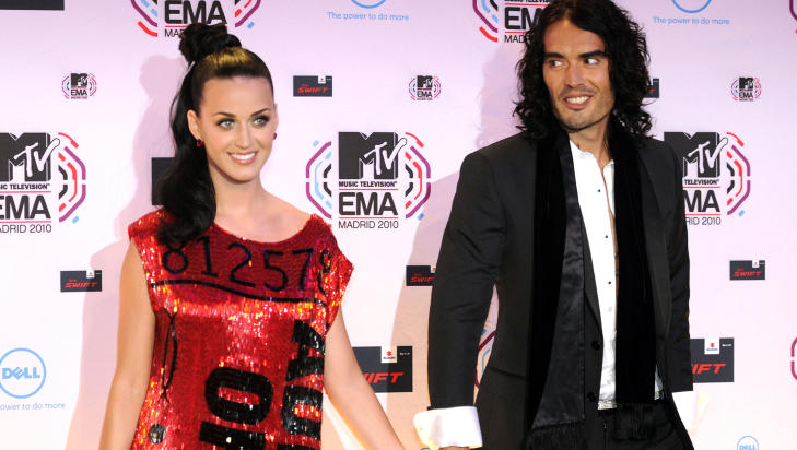 TOK SLUTT: Det ble inget langvarig ekteskap mellom Katy Perry og Russel Brand, da sistnevnte fortalte at han ville skille seg i desember i fjor. Foto: Stella Pictures