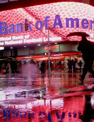 15 av verdens st�rste banker er nedgradert