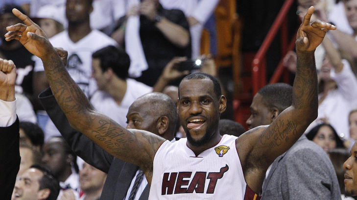 MEST VERDIFULL: LeBron James ble kåret til finalens mest verdifulle spiller. Foto: AP Photo/Lynne Sladky MEST VERDIFULL: LeBron James ble kåret til finalens mest verdifulle spiller. Foto: AP Photo/Lynne Sladky