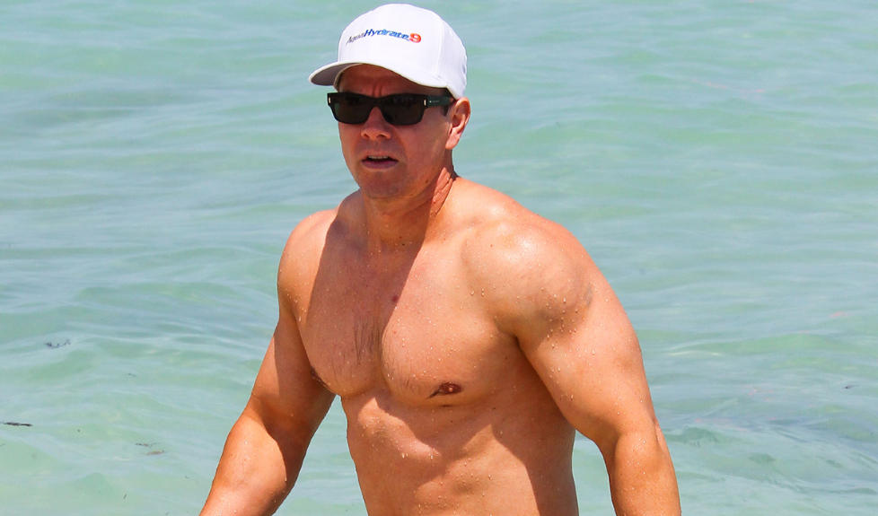 TUNGVEKTERDIETT: Mark Wahlberg har g�tt inn for rollen i bodybuilder-filmen �Pain and Gain�. Foto: Stella pictures
