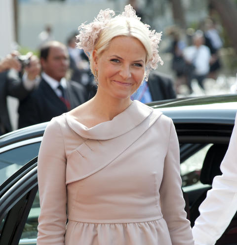 BLOPPIS:  Kronprinsesse Mette-Marit solgte for kort tid siden flere av sine designkl�r p� nettsida Bloppis. Inntektene gikk til Milj�agentene. Foto: Stella Pictures