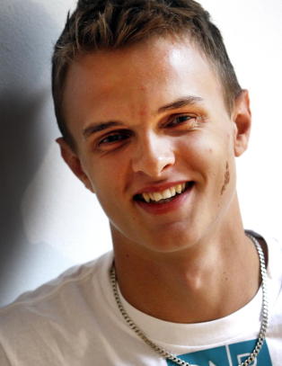 EM over etter 25 meter