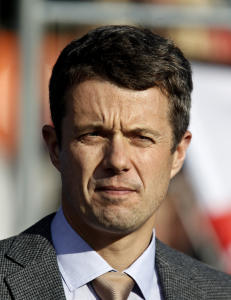 Danske kronprins Frederik advarer ungdom mot reality