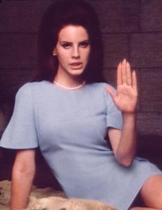 Se Lana Del Rey som Marilyn Monroe og «Jackie O.»