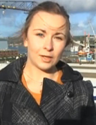 - Jeg ble kastet rundt som ferskt kjøtt blant sultne løver