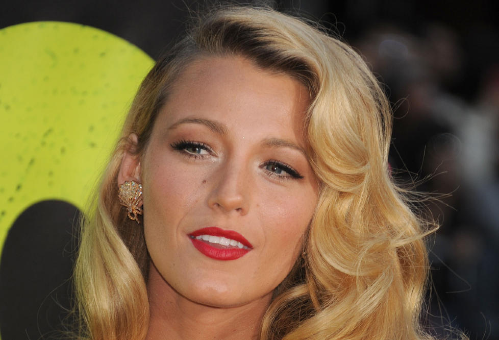  VAKKER:  Blake Lively har etter rollen som Upper East Side-fashionista �Serena van der Woodsen� i TV-serien �Gossip Girl� blitt et hot stjernenavn i Hollywood. Foto: Stella Pictures