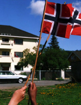 - De lever stort sett i en isolert �ghetto-tilv�relse� 