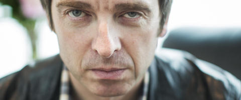 For seks år siden kalte Noel Gallagher (45) barn for «fuckings idioter»