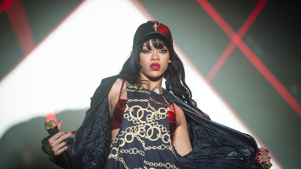 FERDIG I NORGE: Rundt klokka 19 l�rdag kveld forlot Rihanna Norge etter oppholdet i forbindelse med Kollenfestivalen. N� er hun p� vei til Sverige. Foto: Stella Pictures