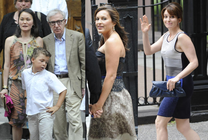 CELEBRE GJESTER: Woody Allen og hans Soon Yi, Mariska Hargitay og �30 Rock�-kollega var noen av gjestene i bryllupet til Alec Baldwin og hans Hilaria Thomas i g�r. Foto: Scanpix
