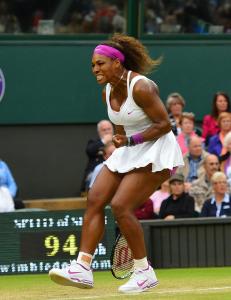 Serena Williams slo ut tittelforsvareren