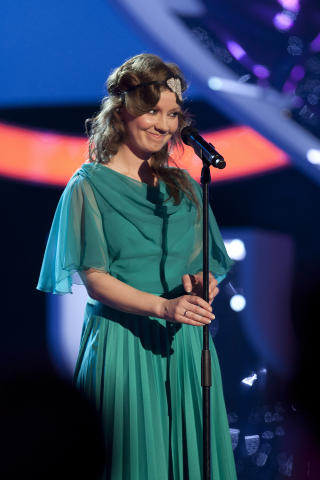  SANGFUGL:  Selv om Maria har holdt seg borte fra offentligheten de siste seks �rene, har hun ved enkelte anledninger stilt opp p� musikalske arrangementer. S�nn som her, da hun opptr�dte p� TV 2 Artistgalla i fjor. Foto: Stella Pictures