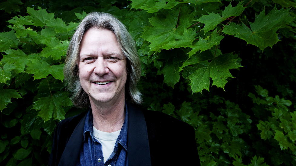 �ret etter: 15. juli er det et �r siden Aslags bror Arne Sigurd omkom i en bilulykke. &mdash; Vi har ikke planlagt noen markering. De merkedagene der m� du bare la g�, komme deg gjennom, sier han. Alle foto: Lars Myhren Holand