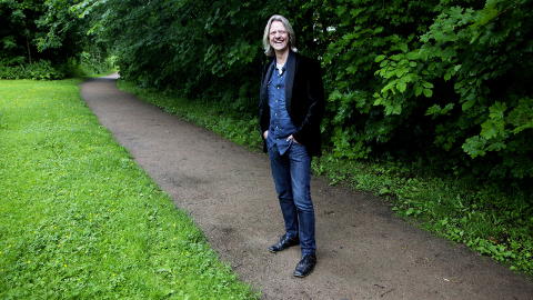 Veien videre: Her er Aslag i Den engelske park p� Sk�yen, hvor han pleier � g� tur med hunden Fender.