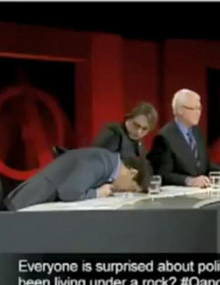 Ble sittende m�ll�s etter at motdebattanten gikk i bordet p� direkten