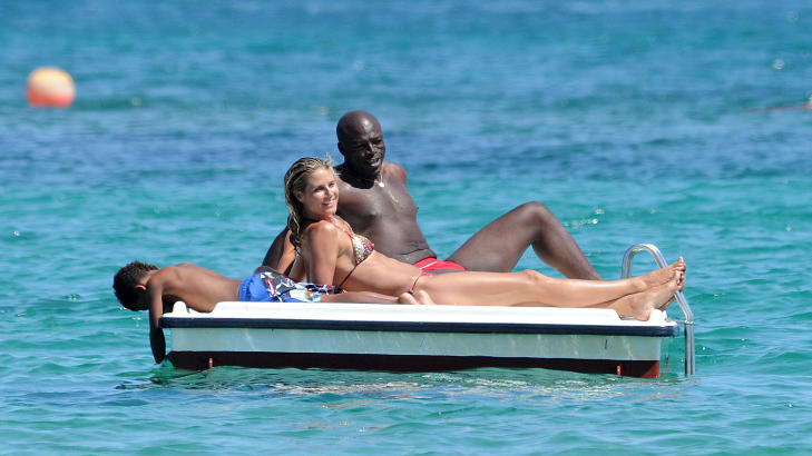  SISTE FERIEN:  Seal og Heidi tok med barna til Sardinia i Italia sensommeren 2011, og dette ble en av de siste feriene familien p� seks hadde sammen. Foto: Stella Pictures