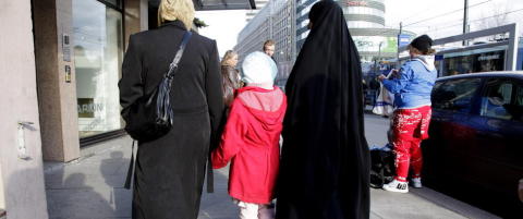 800 innvandrere f�r utdannelse til 362 500 kroner