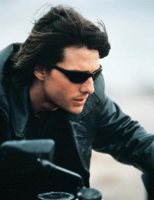 Hvem bryr seg om Tom Cruise virker sprøyte gal?
