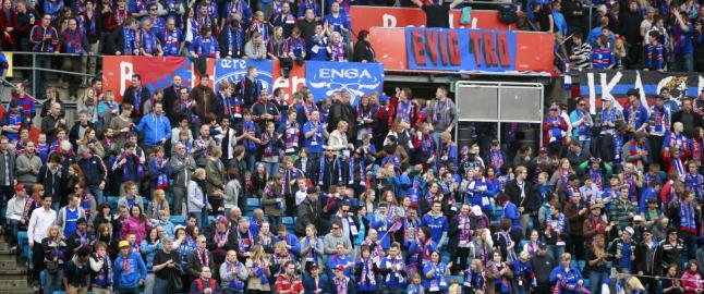 VIF-sjef til Dagbladet: - H�ib� vervet folk til h�yreekstremt milj�