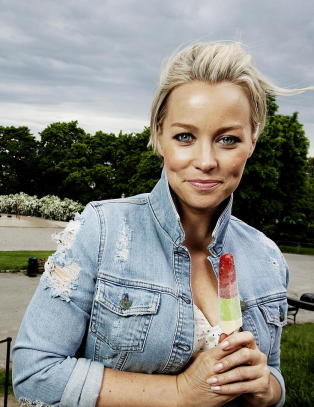 Samarbeider med Taylor Swifts l�tskriver