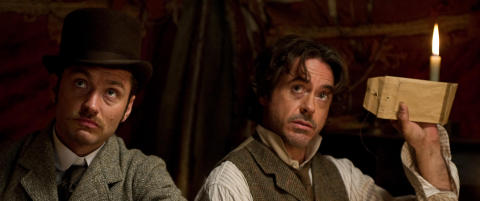 Erotikken blomstrer mellom Sherlock Holmes og Dr. Watson