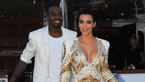 TURTELDUER: Kim Kardashian og Kanye West har v�rt som erteris siden West deklarerte sin kj�rlighet overfor Kim i �Way Too Cold�. Foto: Stella pictures