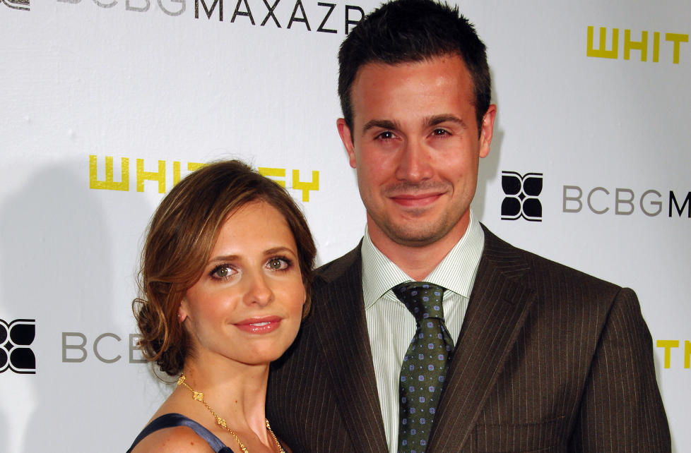 BABY NUMMER TO: Sarah Michelle Gellar og Freddie Prinze Jr. venter baby nummer to. Fra f�r har de datteren Charlotte Grace (3). Foto: Stella pictures