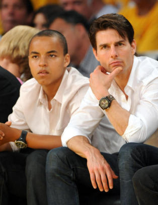 Connor Cruise sl�r tilbake mot ryktene om faren