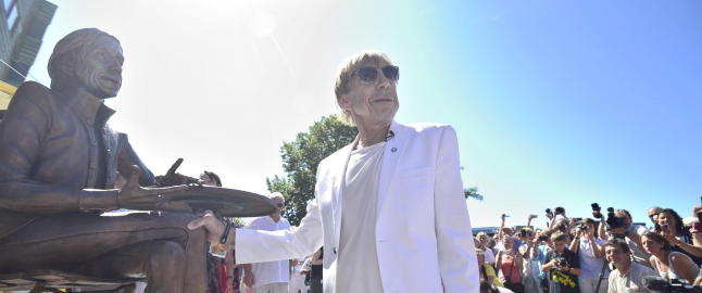 - Jeg synes livet mitt begynner � ligne historien om Peer Gynt